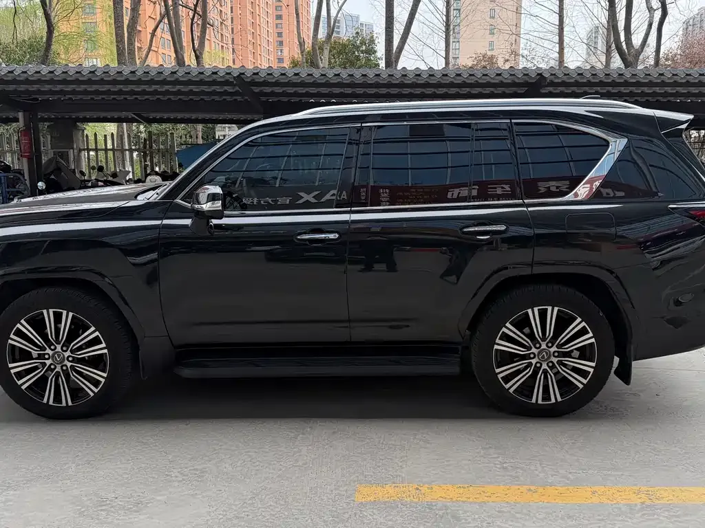 Lexus LX 2025 из CN, фото 3