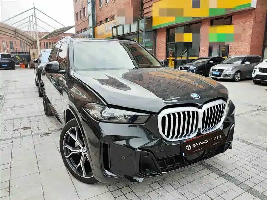 BMW X5 — фото 1
