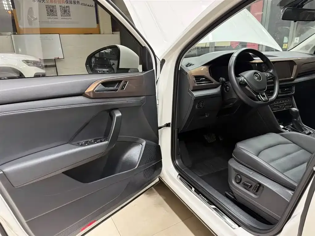 Volkswagen Tharu 2023 из CN, фото 10