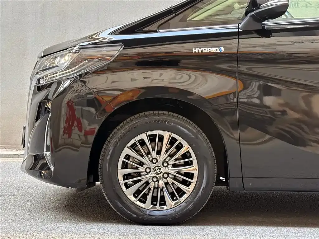 Toyota Alphard 2023 из CN, фото 10