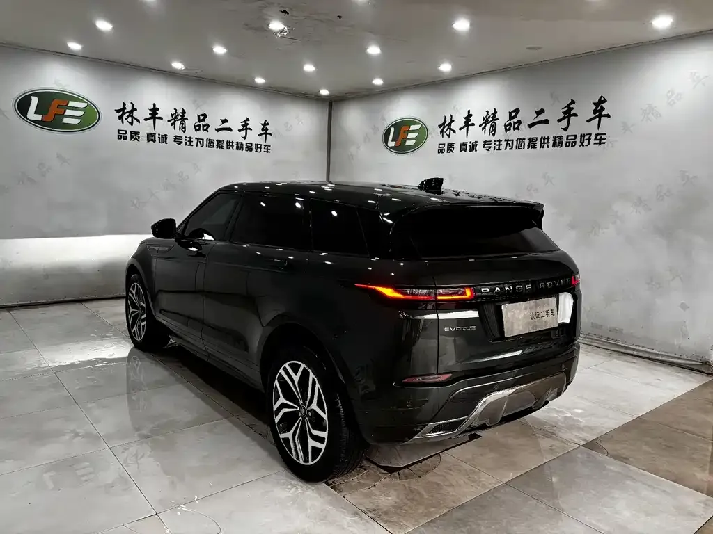 Land Rover Evoque — фото 8