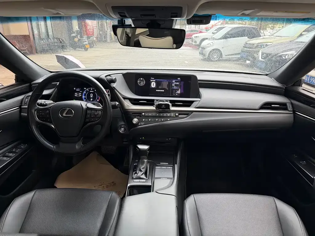 Lexus ES 2021 из CN, фото 6