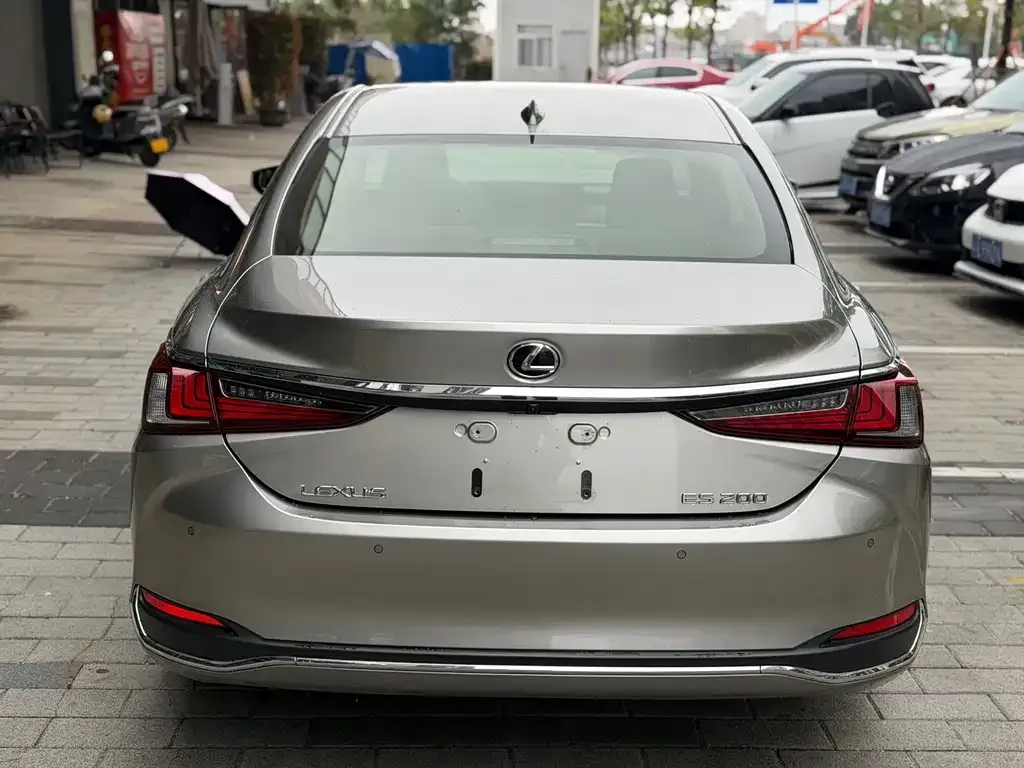 Lexus ES 2021 из CN, фото 9