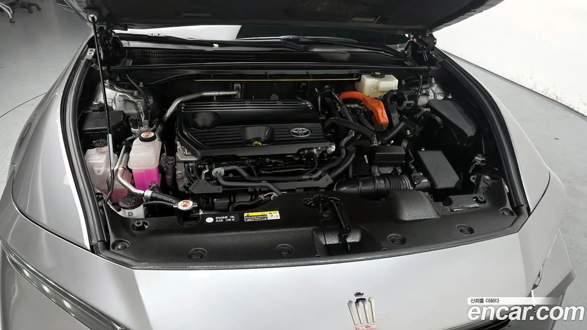 Toyota Crown — фото 10