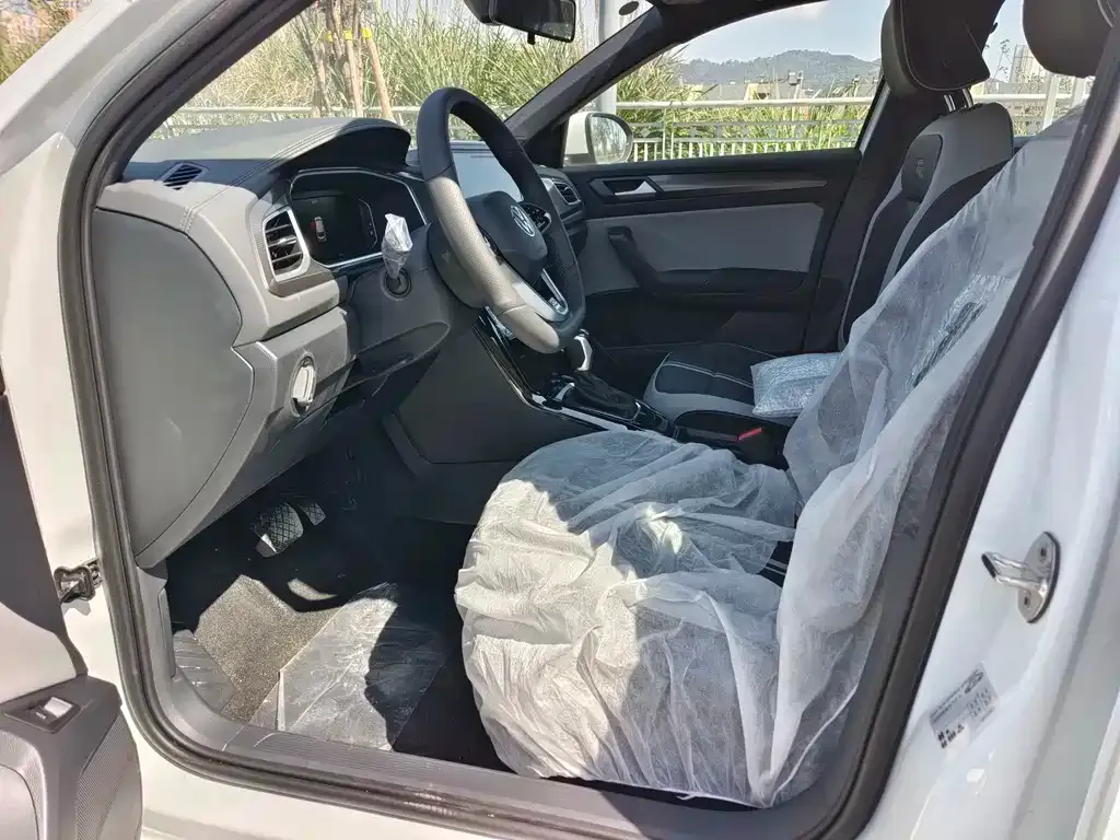 Volkswagen T-Roc 2026 из CN, фото 6