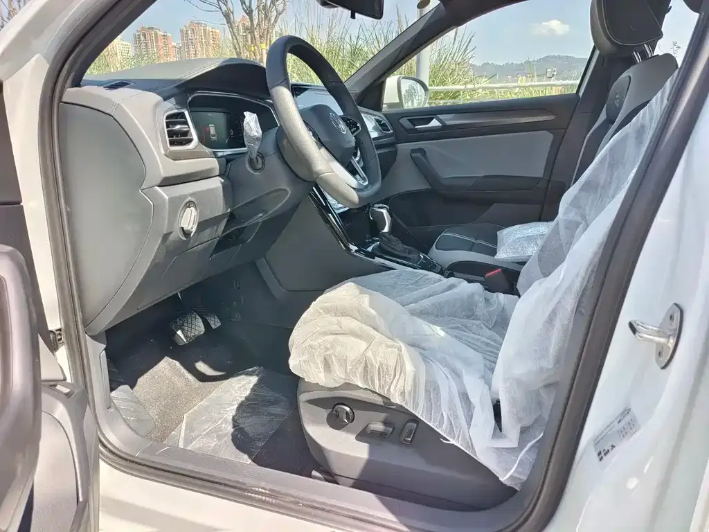 Volkswagen T-Roc 2026 из CN, фото 5