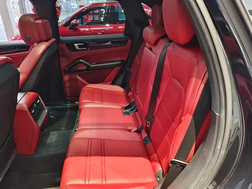 Porsche Cayenne 2021 из CN, фото 8