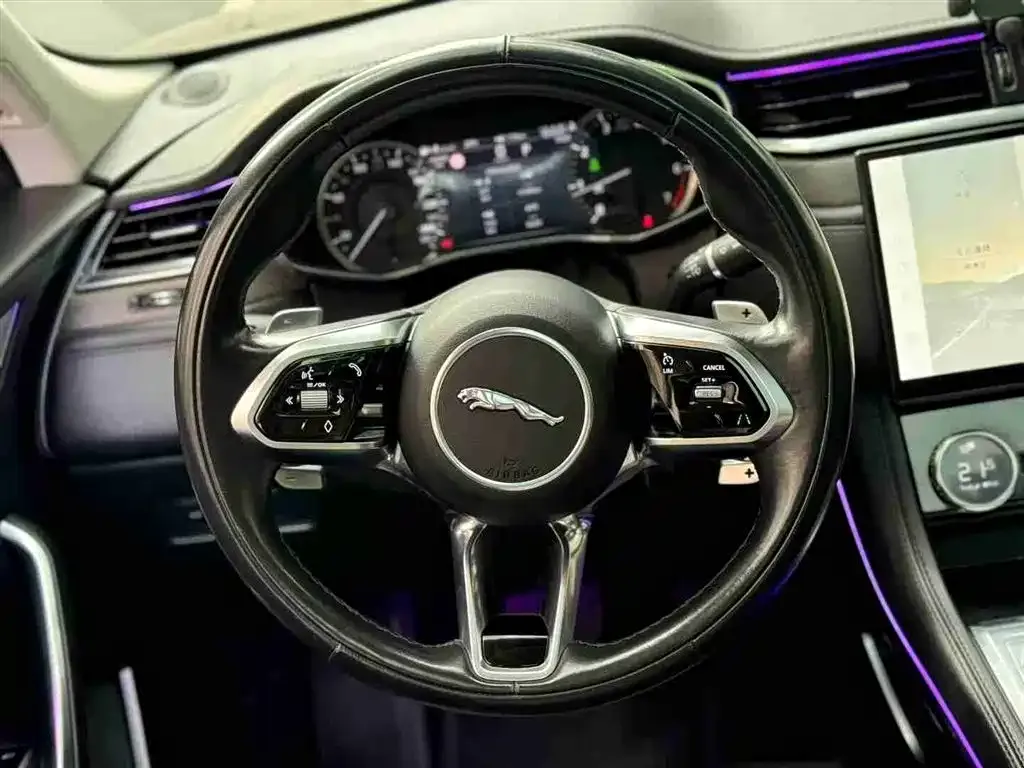 Jaguar F-PACE 2021 из CN, фото 6