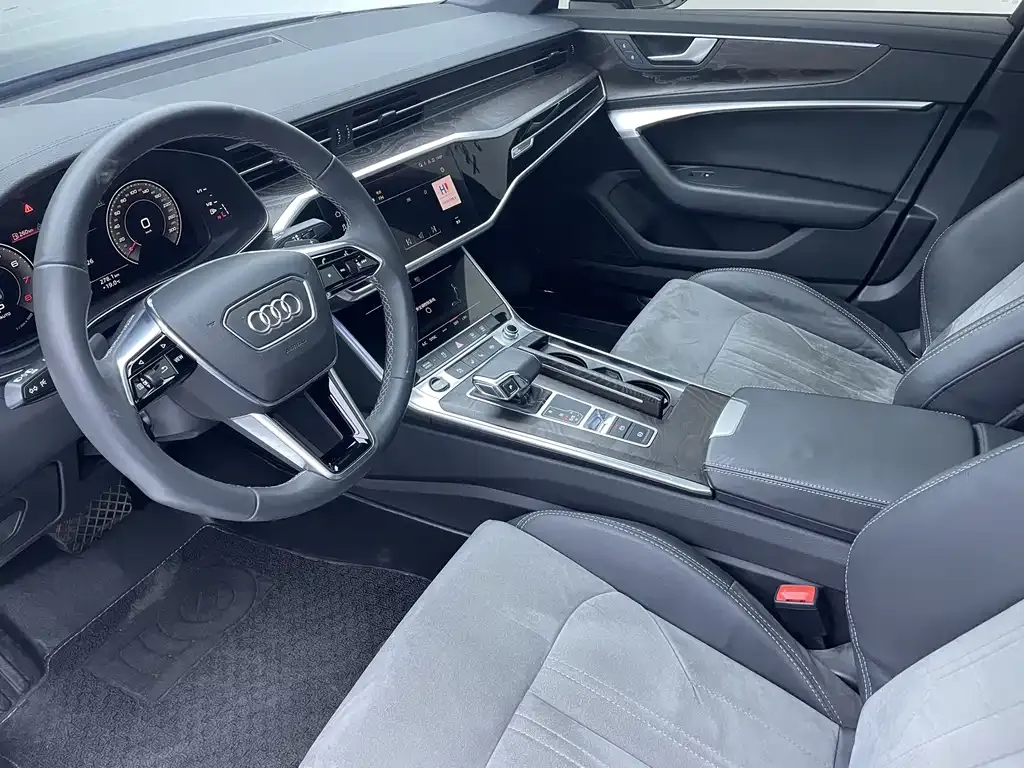Audi A6L 2021 из CN, фото 10