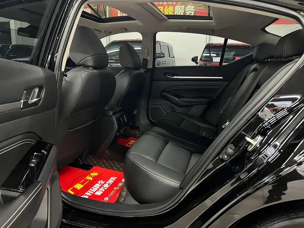 Nissan Teana 2024 из CN, фото 2