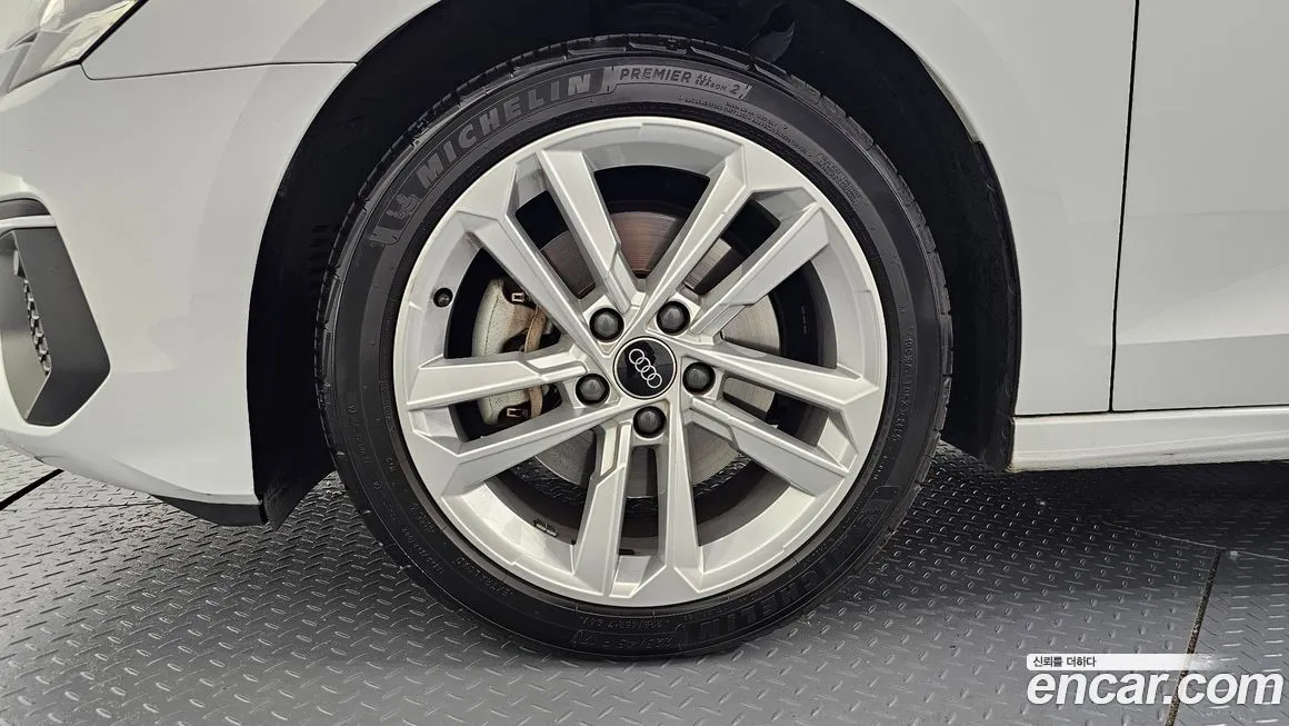 Audi A3 2023 из KR, фото 9