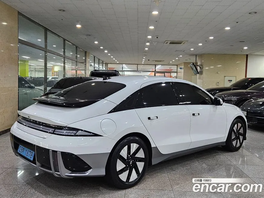 Hyundai Ioniq6 — фото 7