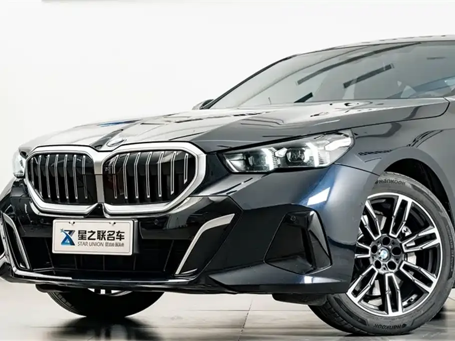 BMW 5 Series — фото 3