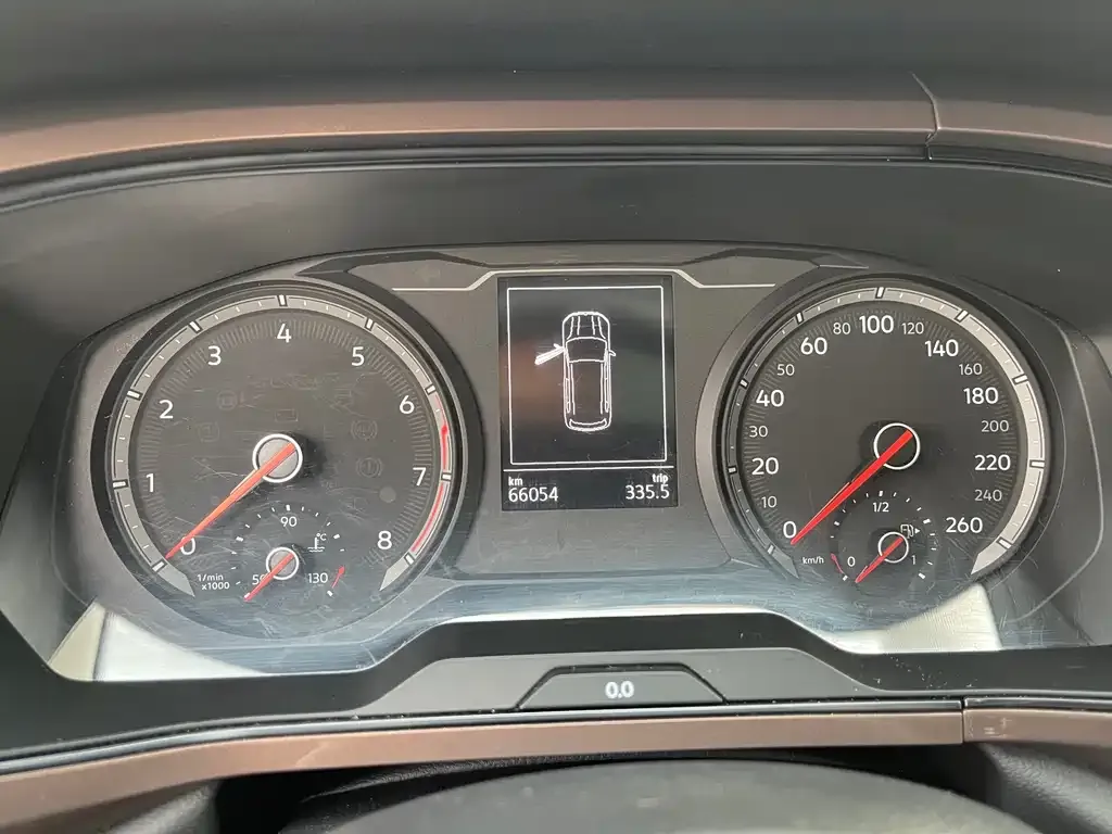 Volkswagen Tharu 2021 из CN, фото 2
