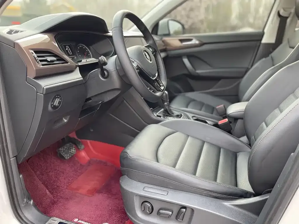 Volkswagen Tharu 2021 из CN, фото 7