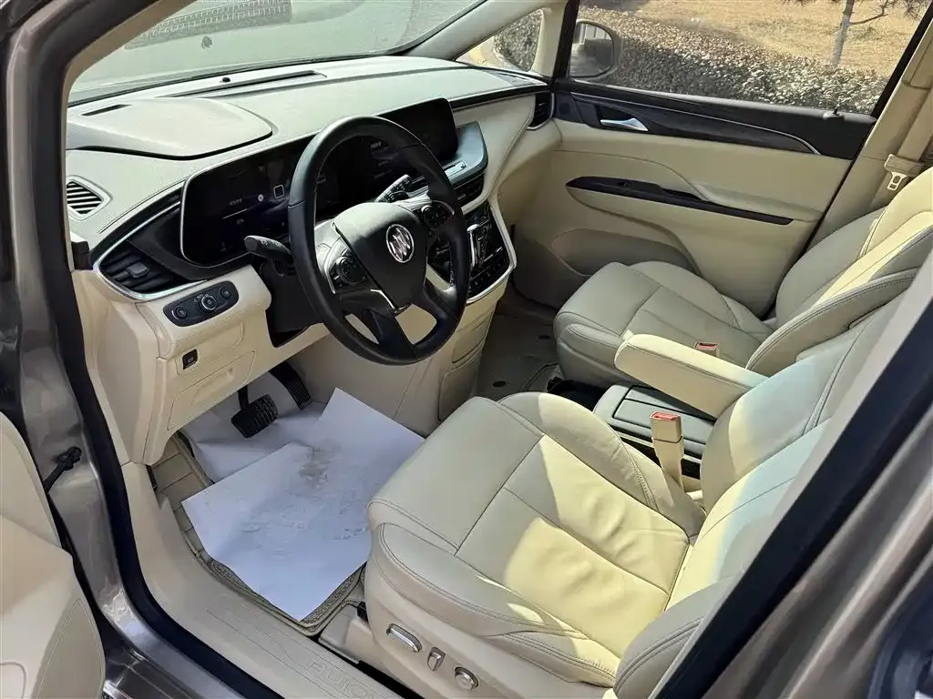 Buick GL8 2024 из CN, фото 3