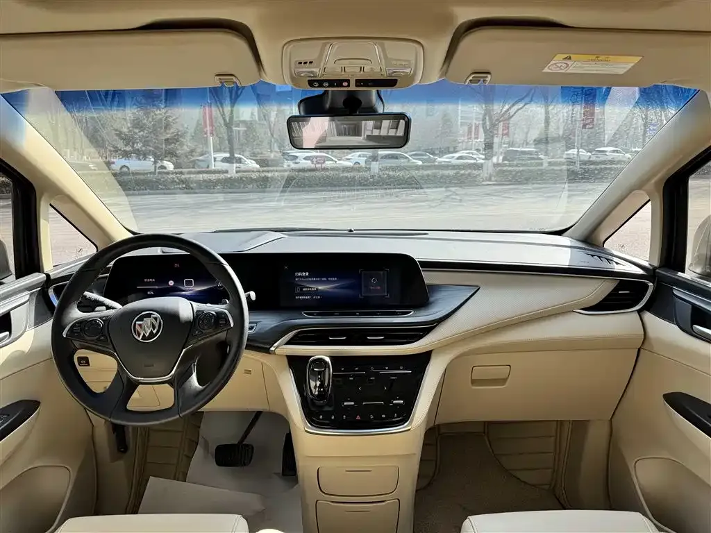 Buick GL8 2024 из CN, фото 2