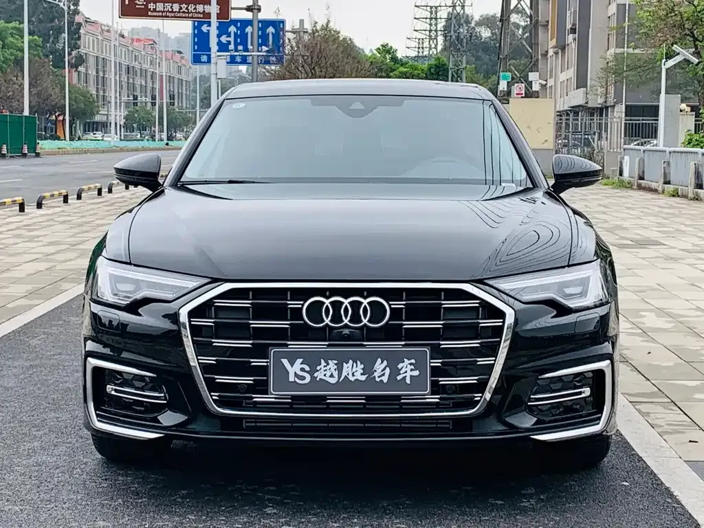 Audi A6L — фото 7