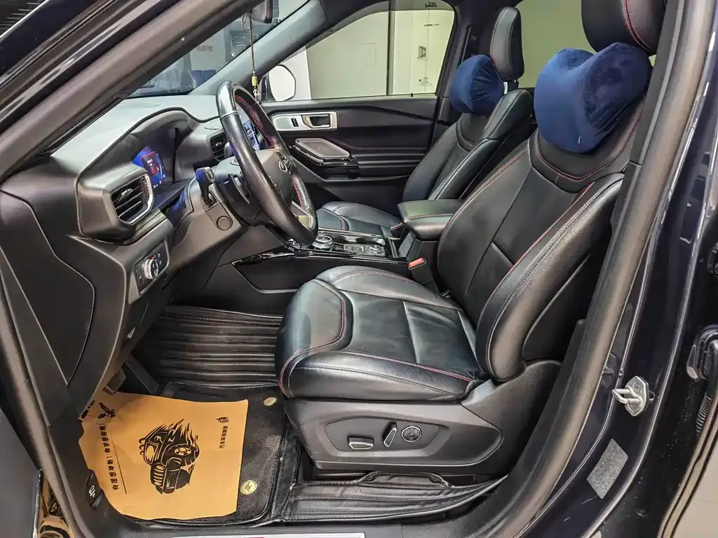 Ford Explorer 2021 из CN, фото 6