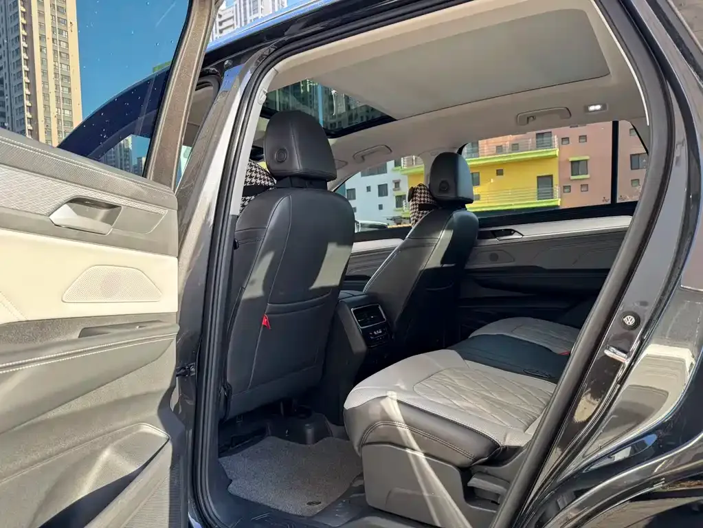 Volkswagen Tavendor 2023 из CN, фото 5