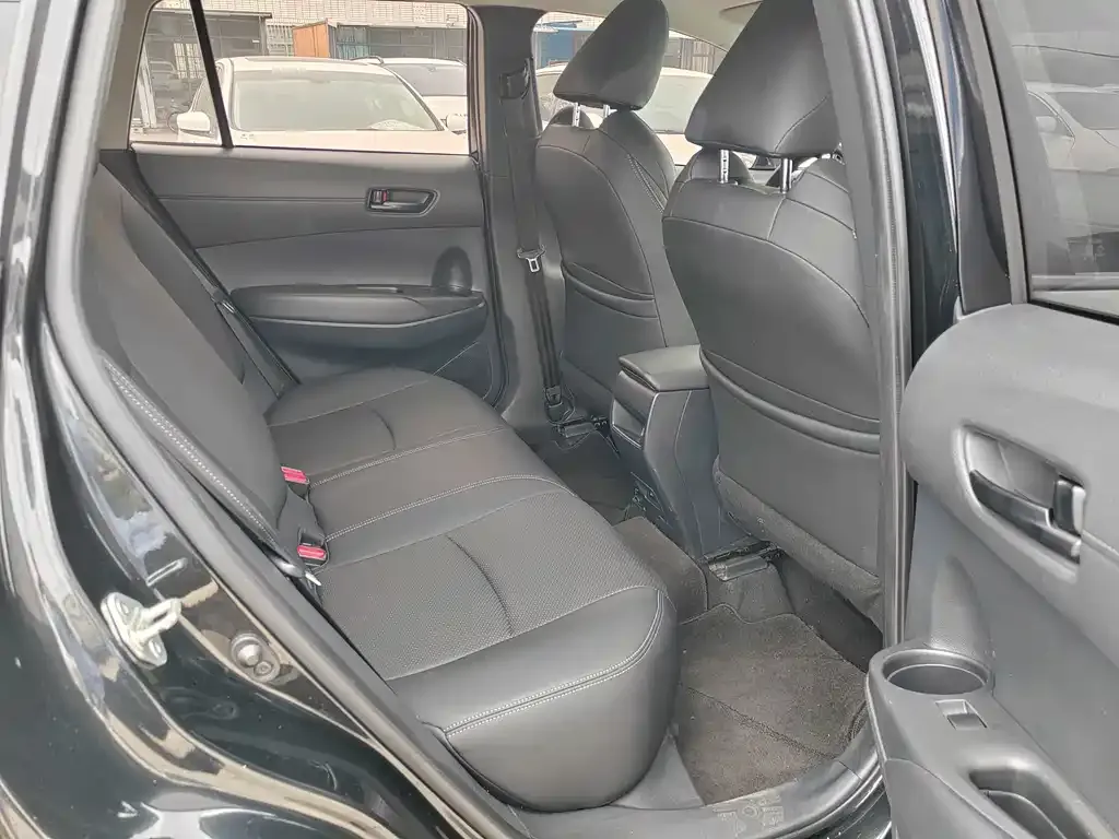 Toyota Frontlander 2023 из CN, фото 10