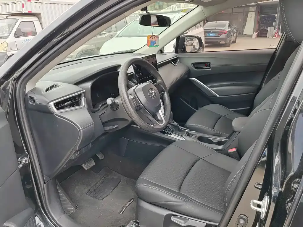 Toyota Frontlander 2023 из CN, фото 9