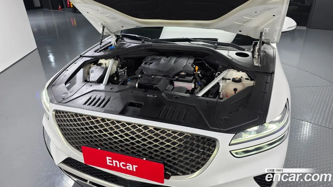 Genesis GV70 — фото 9