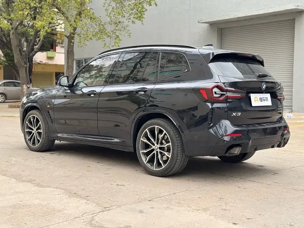 BMW X3 — фото 9