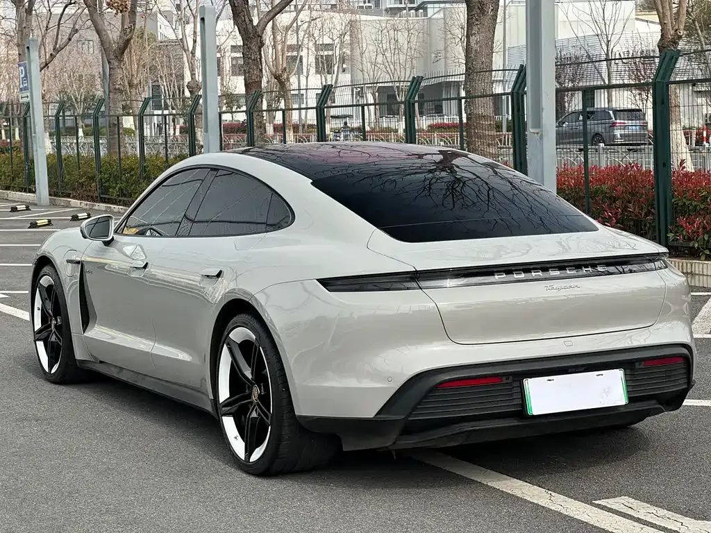 Porsche Taycan 2021 из CN, фото 7
