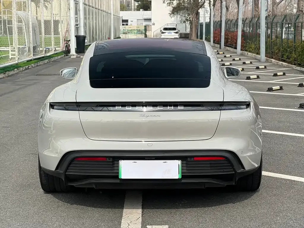 Porsche Taycan 2021 из CN, фото 5
