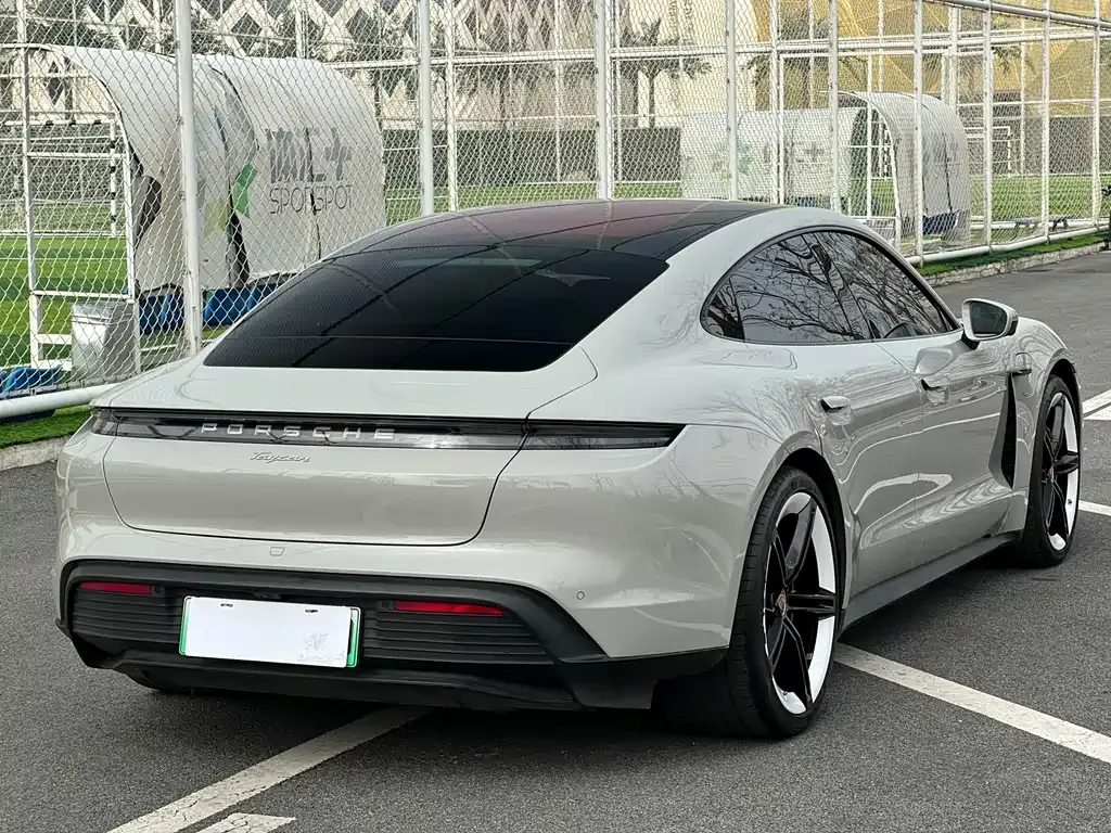 Porsche Taycan 2021 из CN, фото 6