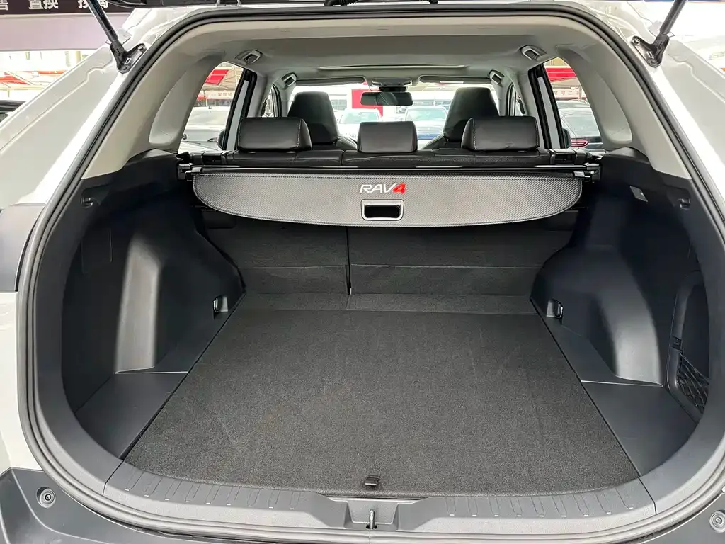 Toyota RAV4 2022 из CN, фото 4