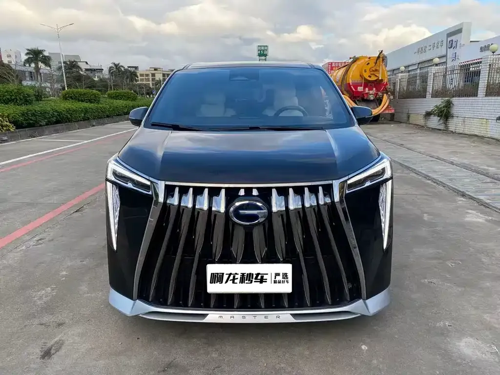 GAC Motor Trumpchi M8 — фото 3