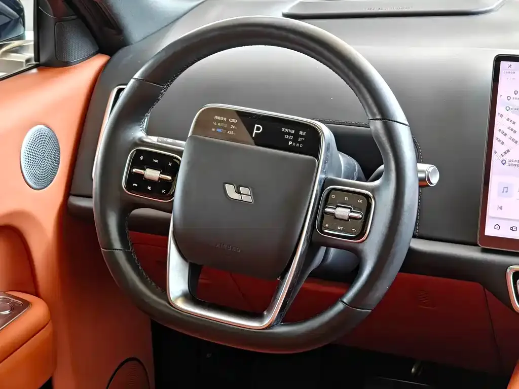 Li Auto L8 2024 из CN, фото 8