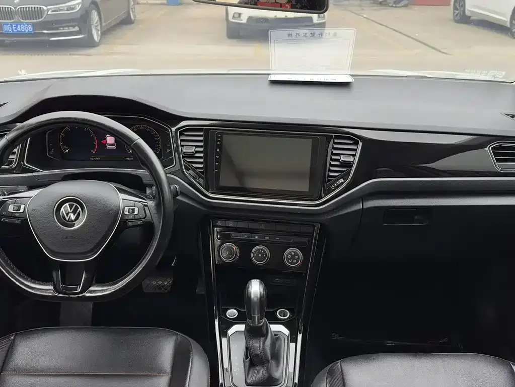 Volkswagen T-Roc 2022 из CN, фото 8