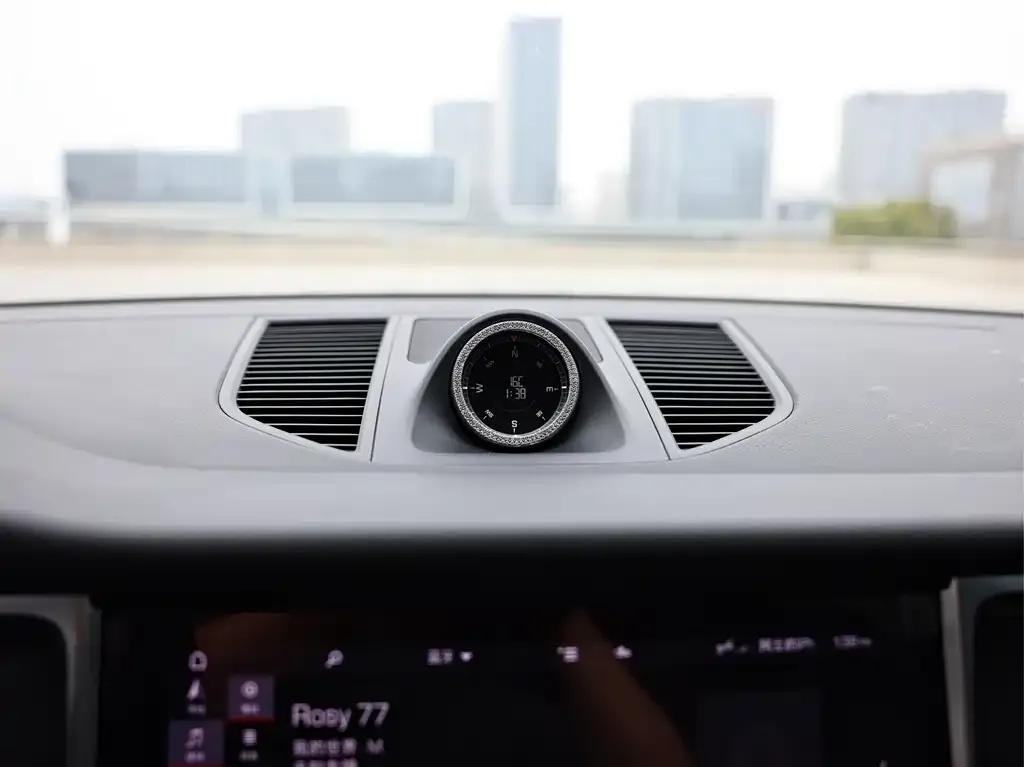 Porsche Macan 2021 из CN, фото 3