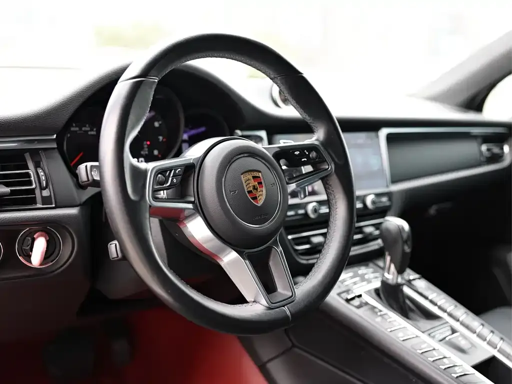 Porsche Macan 2021 из CN, фото 9