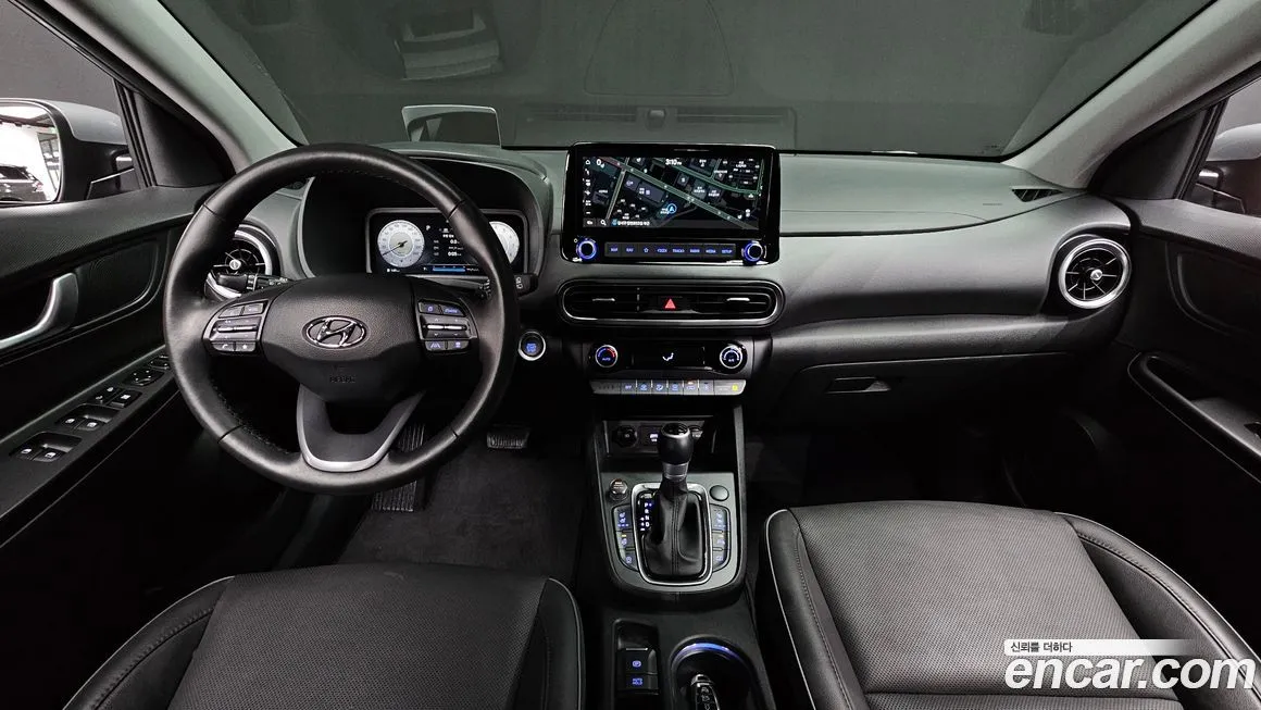 Hyundai Kona — фото 8