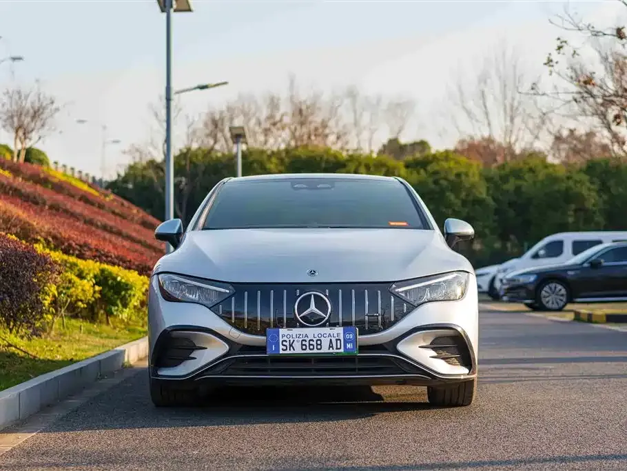 Mercedes-Benz EQE 2025 из CN, фото 6