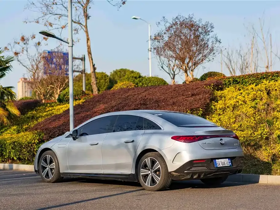 Mercedes-Benz EQE 2025 из CN, фото 8