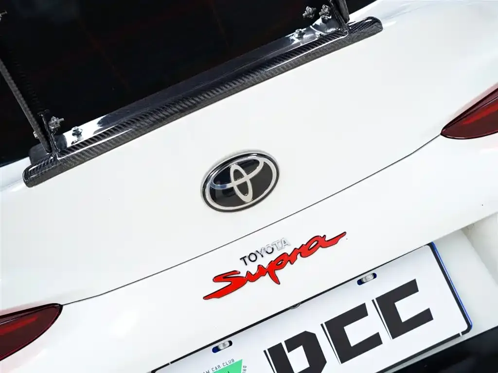 Toyota Supra — фото 7