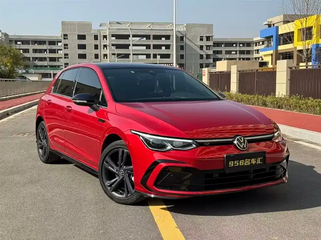 Volkswagen Golf 2022 из CN, фото 4