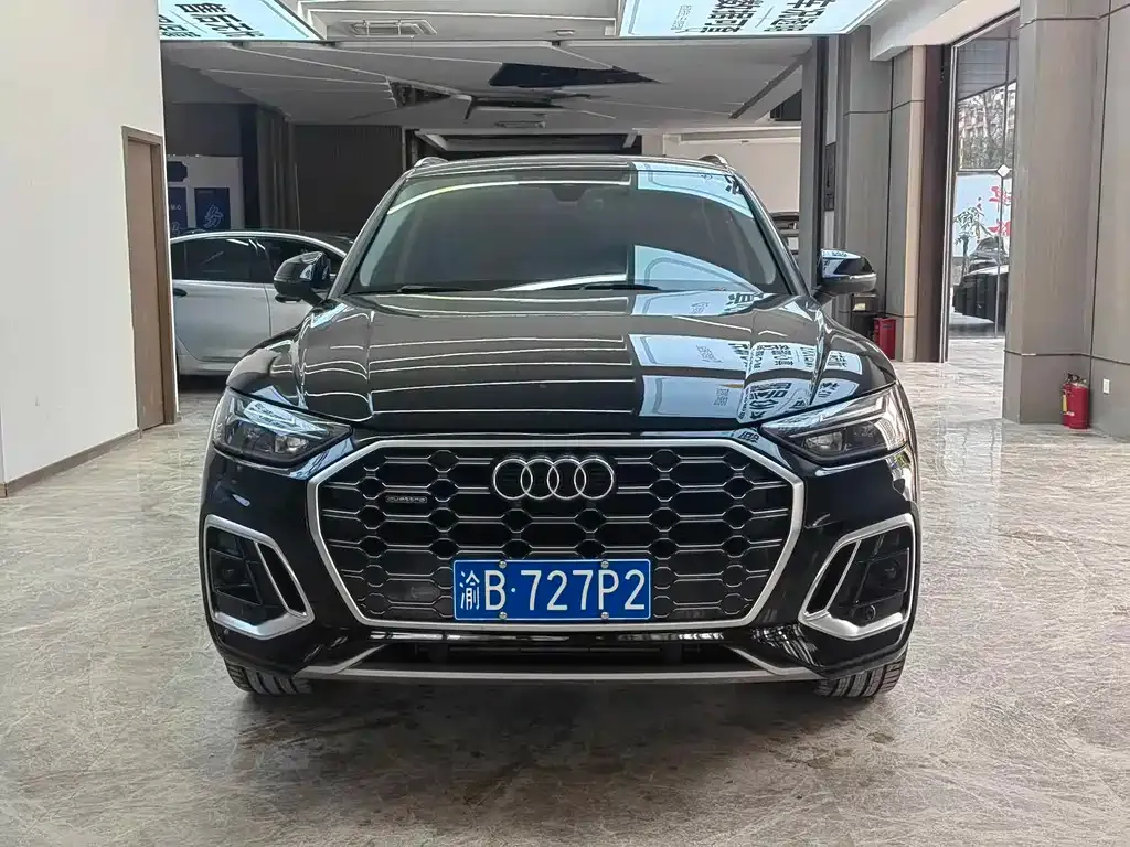 Audi Q5L 2022 из CN, фото 9