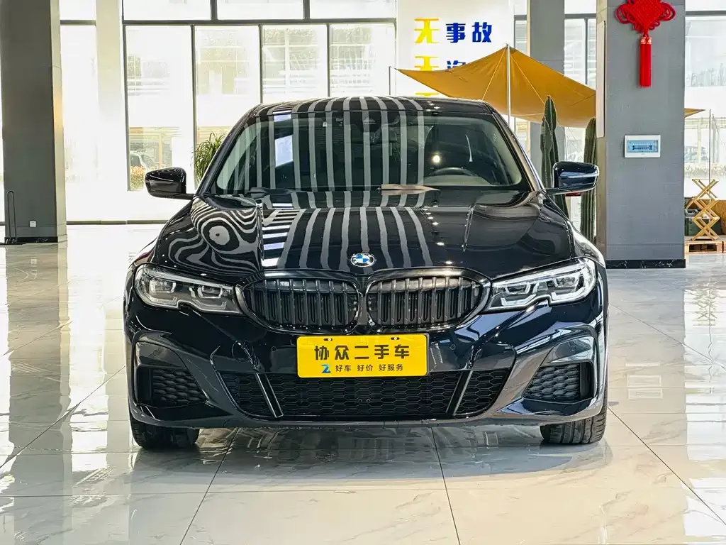 BMW 3 Series — фото 1