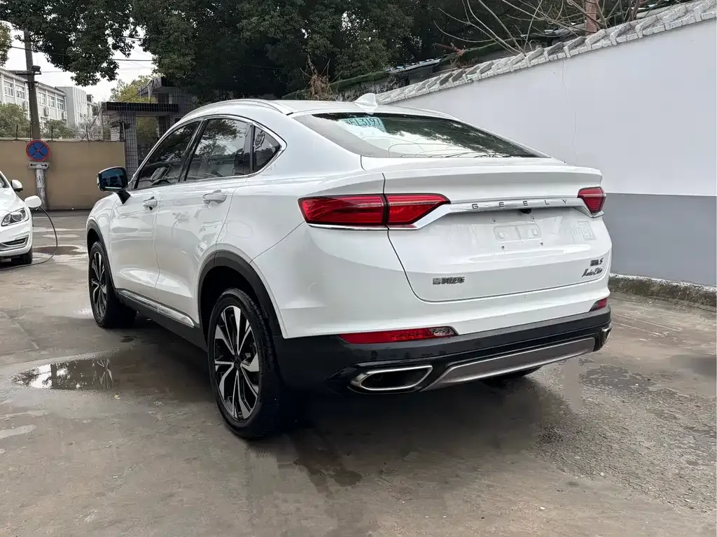 Geely Xingyue S — фото 8