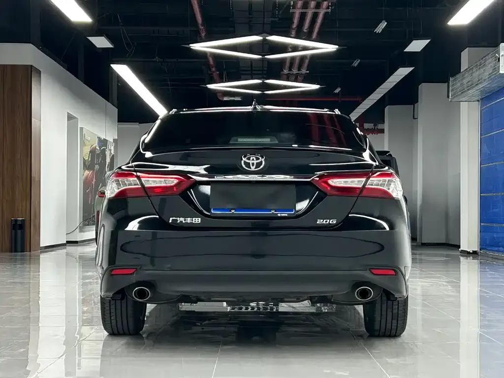 Toyota Camry 2022 из CN, фото 3