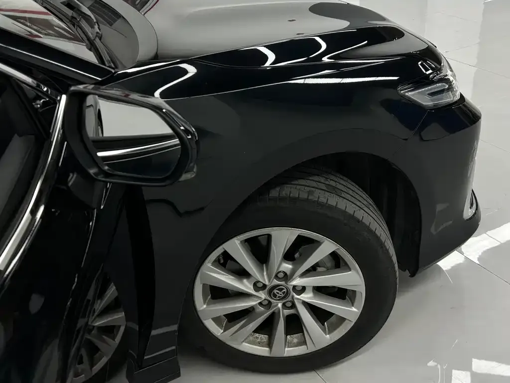 Toyota Camry 2022 из CN, фото 10