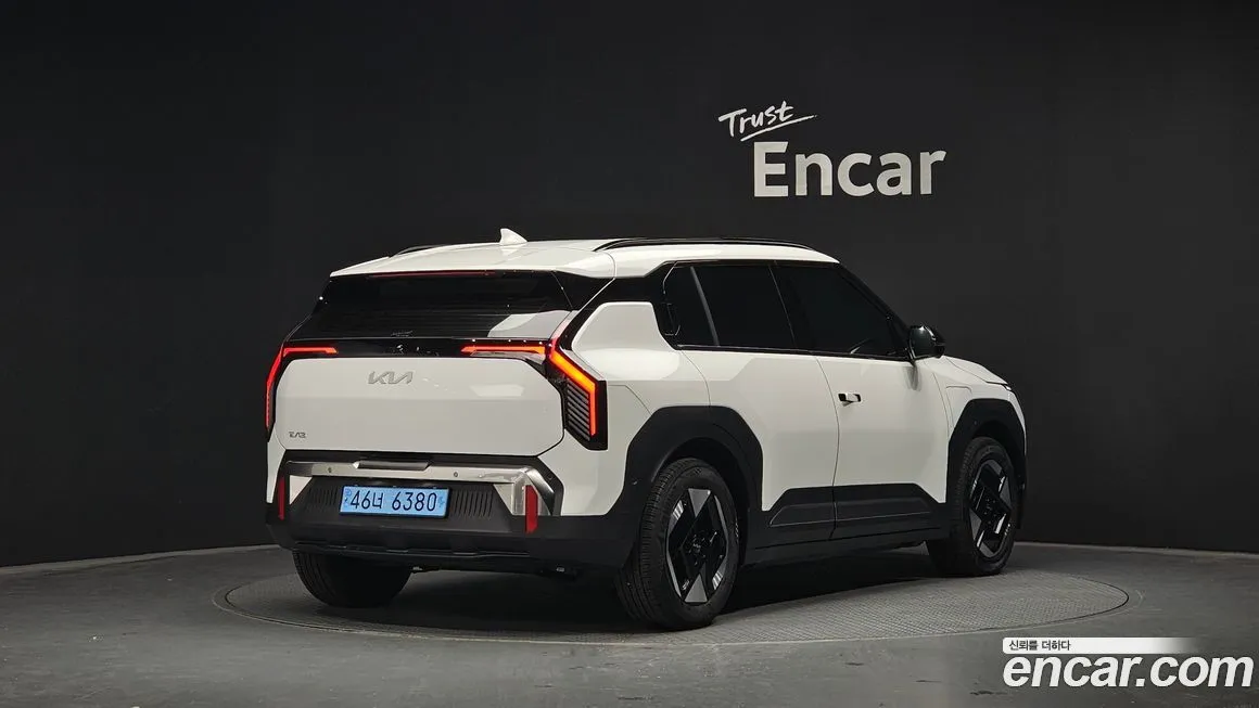 Kia EV3 2025 из KR, фото 2