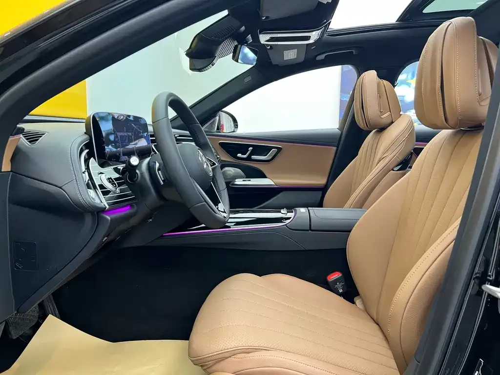 Mercedes-Benz E-Class 2024 из CN, фото 4