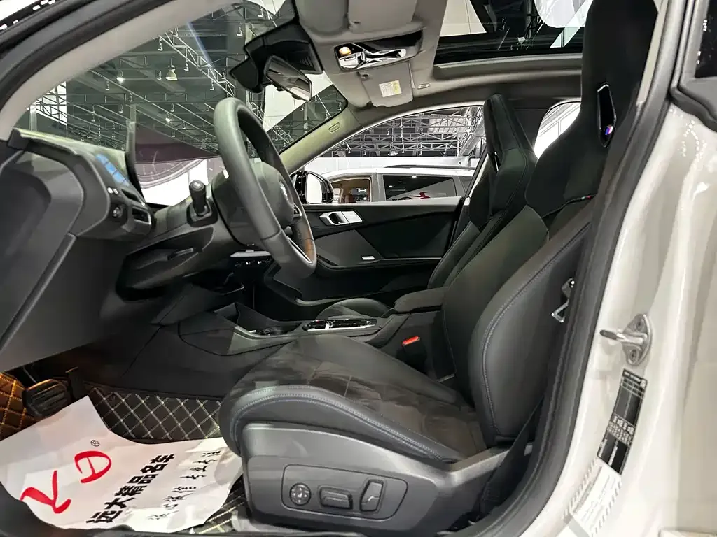 BMW 2 Series 2026 из CN, фото 8